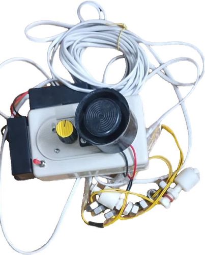 HKCE's Battery Operated roof Tank Full and Empty Indicator Alarm of Loud Dual Tone 120db with Variable Volume